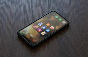 What is a social media thread